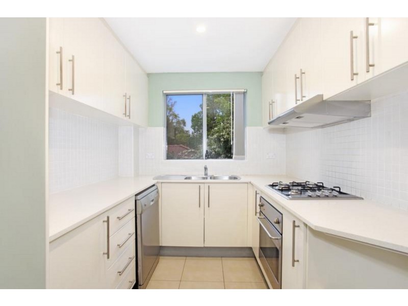 7/4 Waugh Avenue, Parramatta NSW 2150